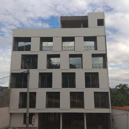 Okawango Hotel 吉拉尔多特 外观 照片