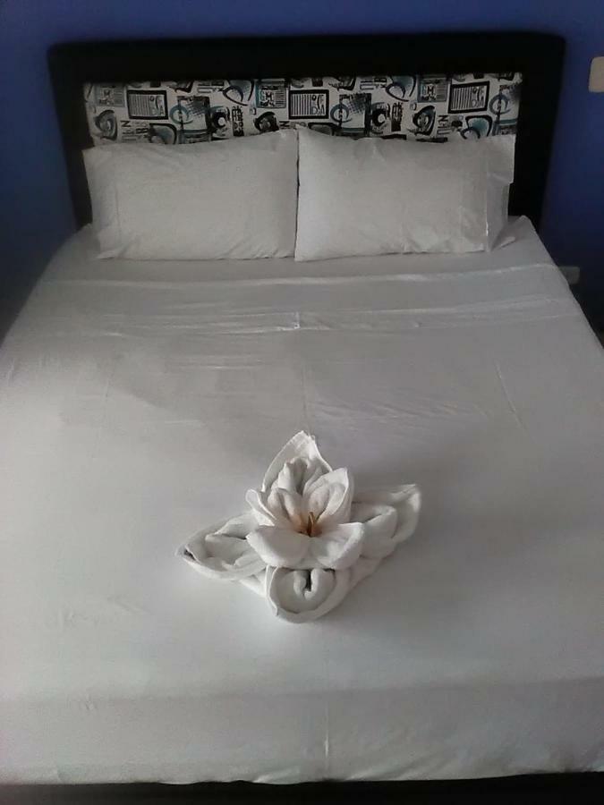 Okawango Hotel 吉拉尔多特 外观 照片